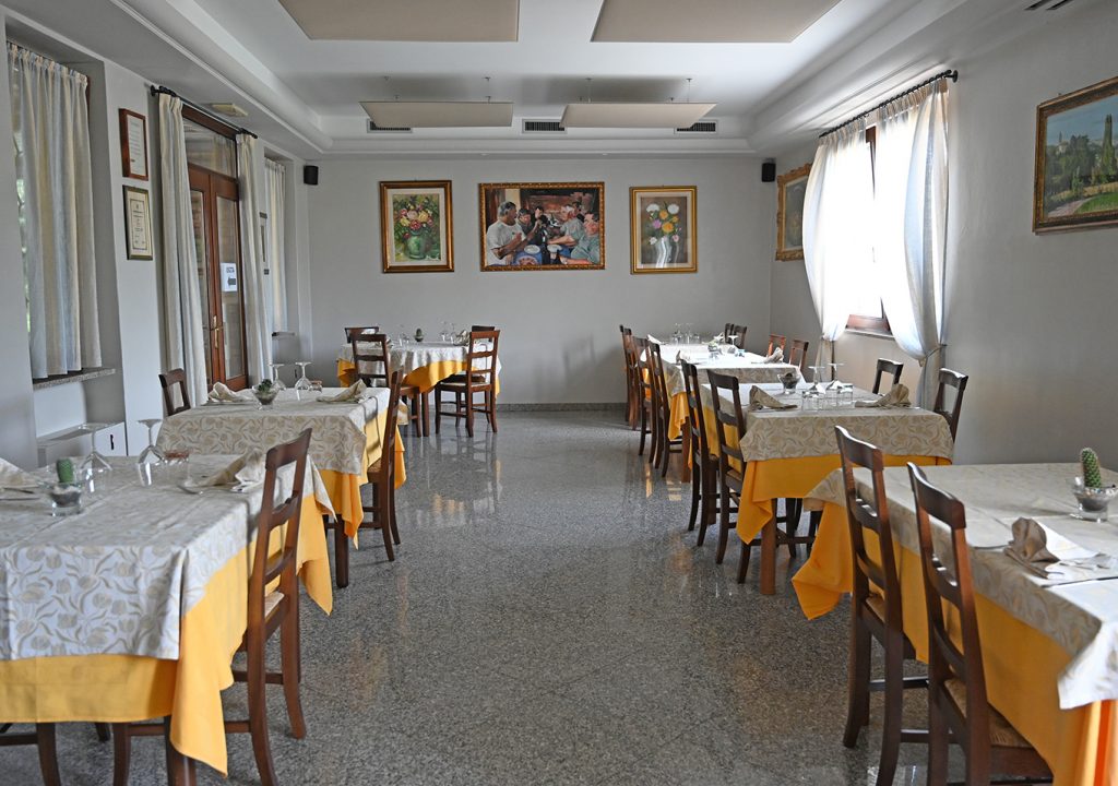 foto_sala_ristorante_torretta_2
